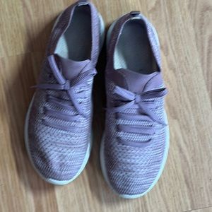 Sketches purple slip on shoe size 10
